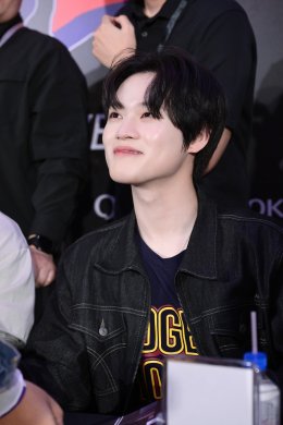 NCT DREAM (เอ็นซีที ดรีม) ชนะใจแฟนคลับชาวไทยแบบอยู่หมัดด้วยกิจกรรมสุดเอ็กซ์คลูซีฟ "Shopee x NCT DREAM 'Beat It Up' FANSIGN & CAFE EVENT" ภายใต้ความร่วมมือของ SM True (เอสเอ็ม ทรู) กับ Shopee (ช้อปปี้)